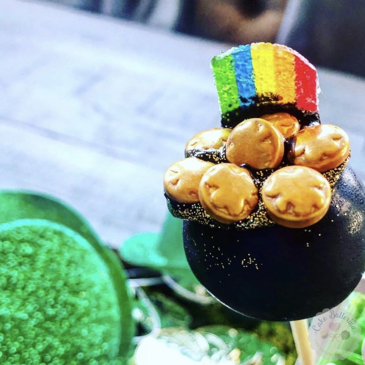 St. Patrick's Day Cake outlet Pops