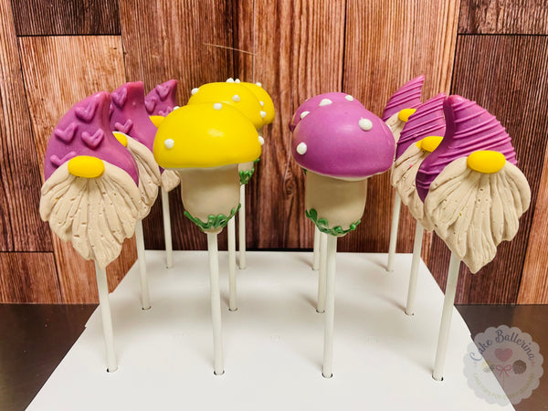 Gnome and Mushroom Cake Pops-Cake Ballerina-Cake Pops