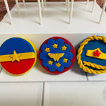 Wonder Woman Oreos-Cake Ballerina-Cake Pops