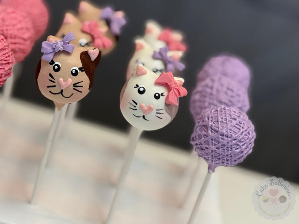 Cat and Yarn Cake Pops-Cake Ballerina-Cake Pops